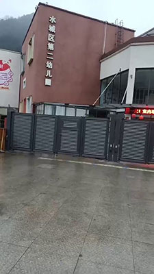 擺折門(mén)案例